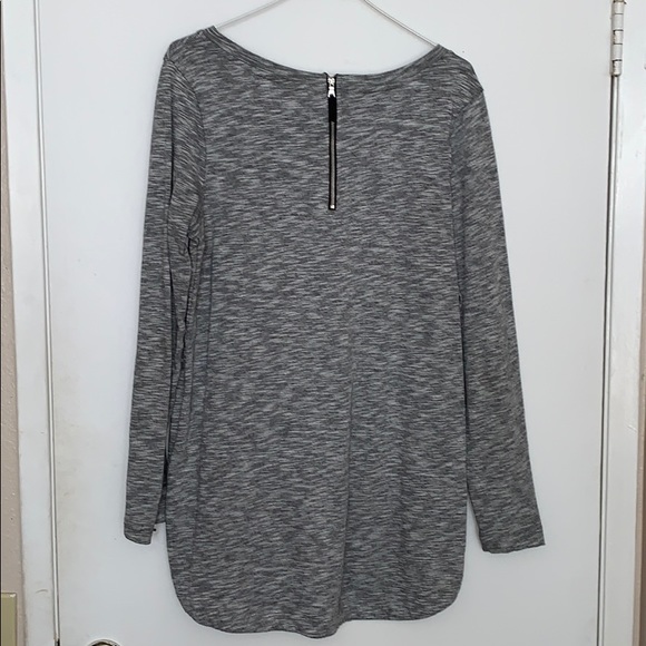 Long gray sweater - Picture 2 of 3